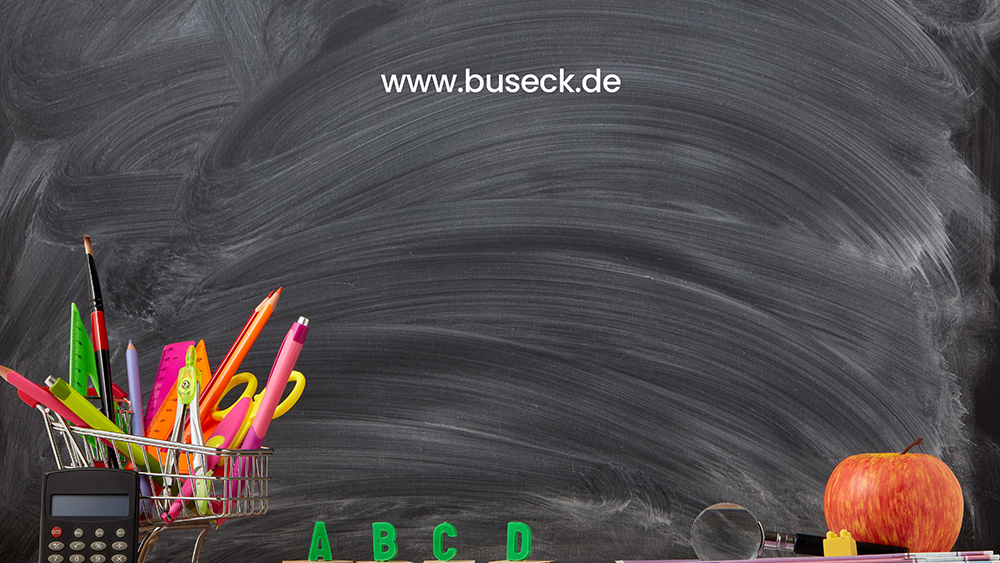 Tafel mit Zeichnungen